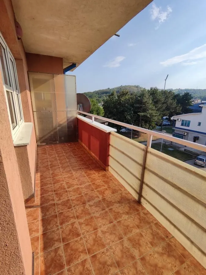 Izdavanje, dvosoban stan, 54m², Aqua park, Jagodina