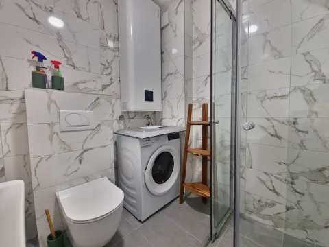 Rent, studio apartment, 25m², Bečići, Budva - image 6