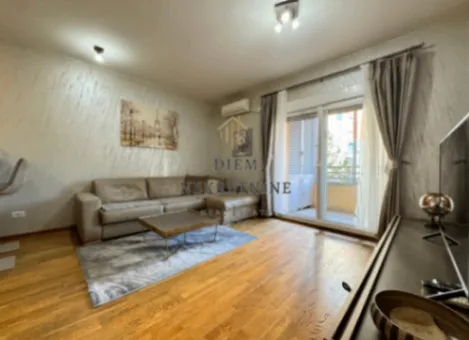 Izdavanje, jednosoban stan, 55m², City Kvart, Podgorica - image 10