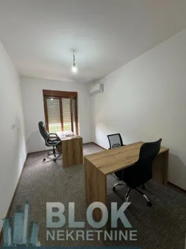 Rent, office space, 70m², Master Kvart, Podgorica - image 7