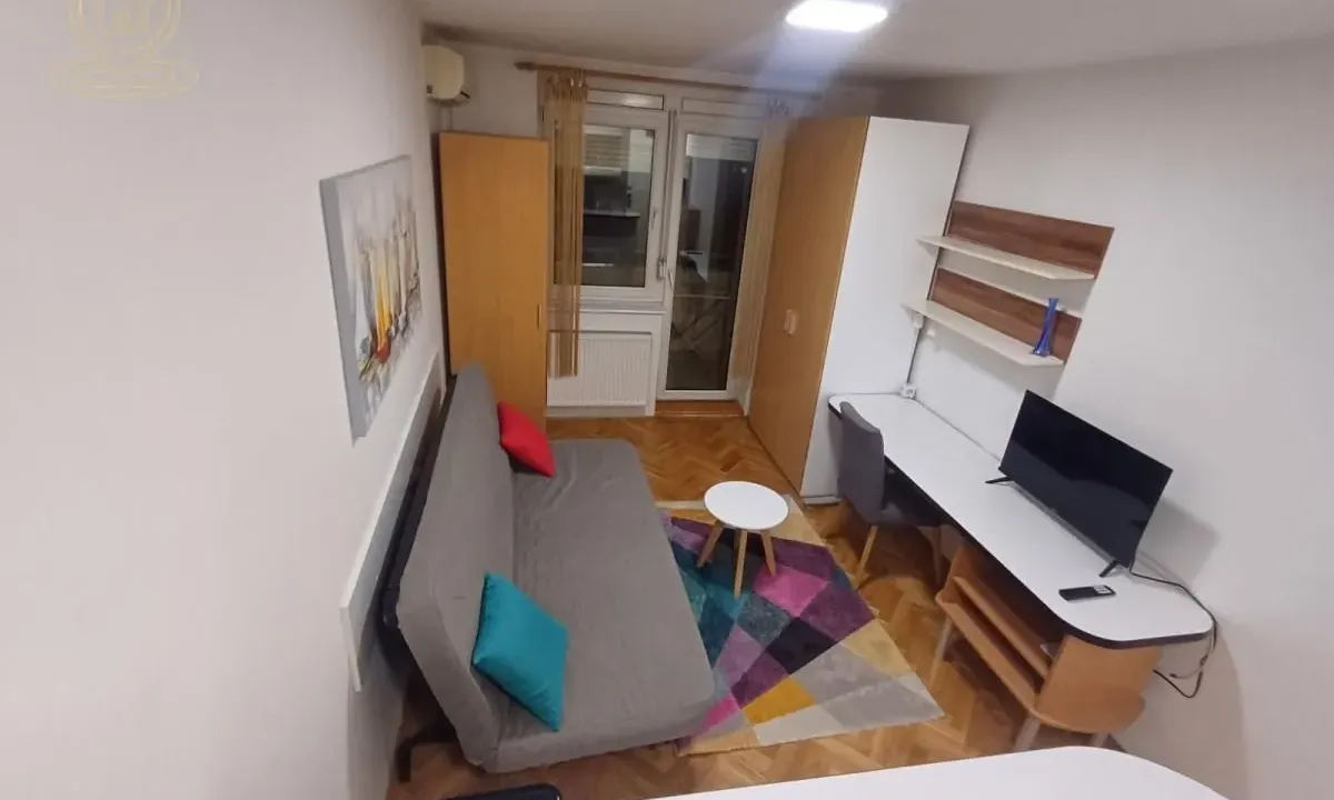 Rent, studio apartment, 24m², Grbavica, Novi Sad Sve Podlokacije