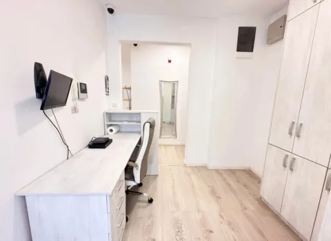 Rent, office space, 75m², Centar, Podgorica - image 3