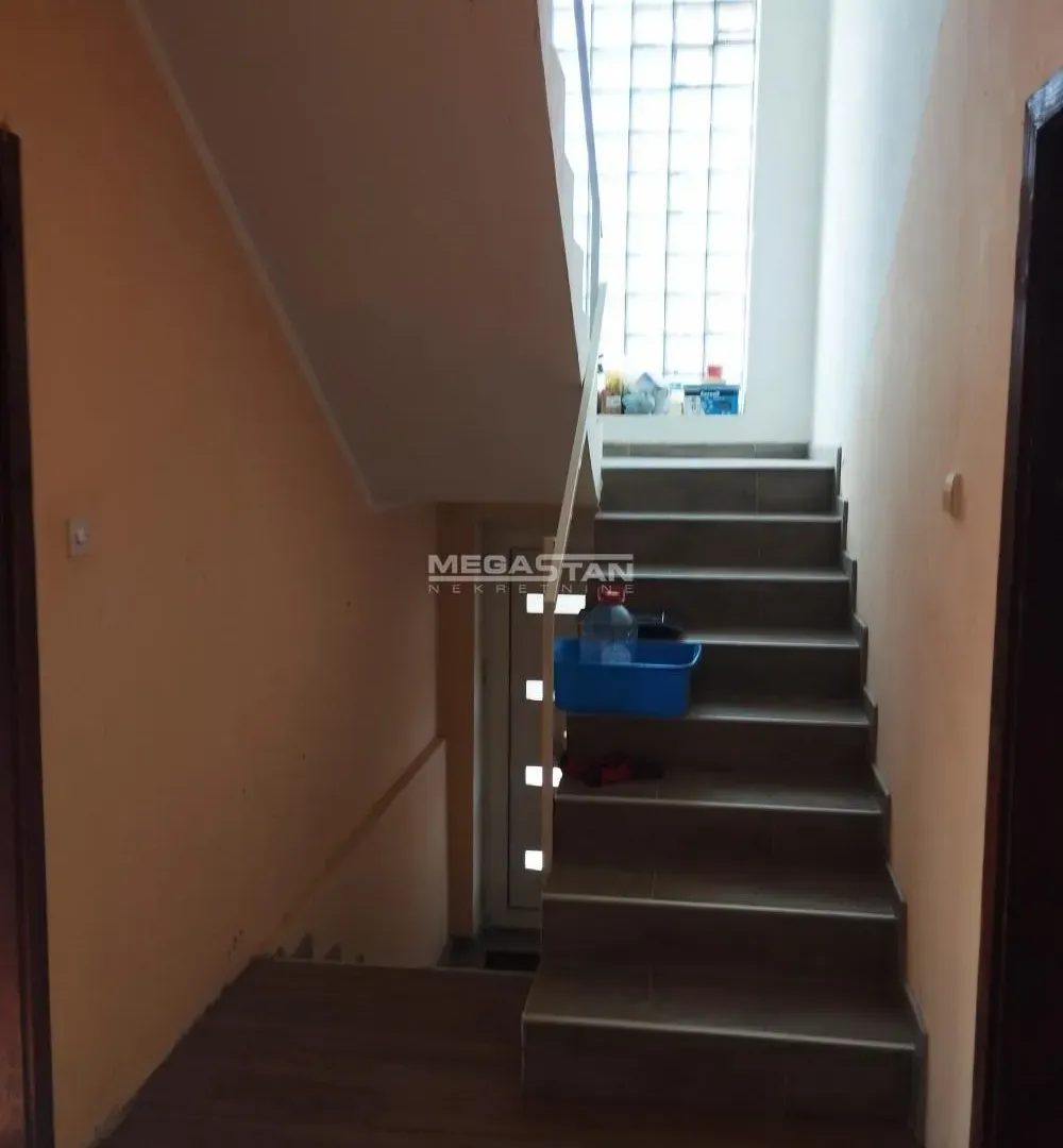 Prodaja, kuća, 359m², Pančevo, Srbija