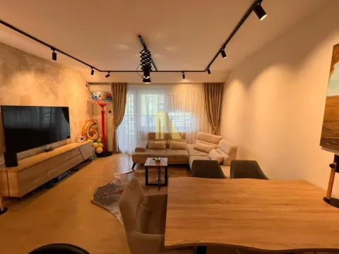 Prodaja, stan, 100m², Grbavica, Novi Sad Sve Podlokacije - image 4