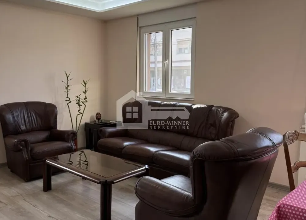 Prodaja, kuća, 162m², Zemun Gornji Grad, Zemun Sve Podlokacije