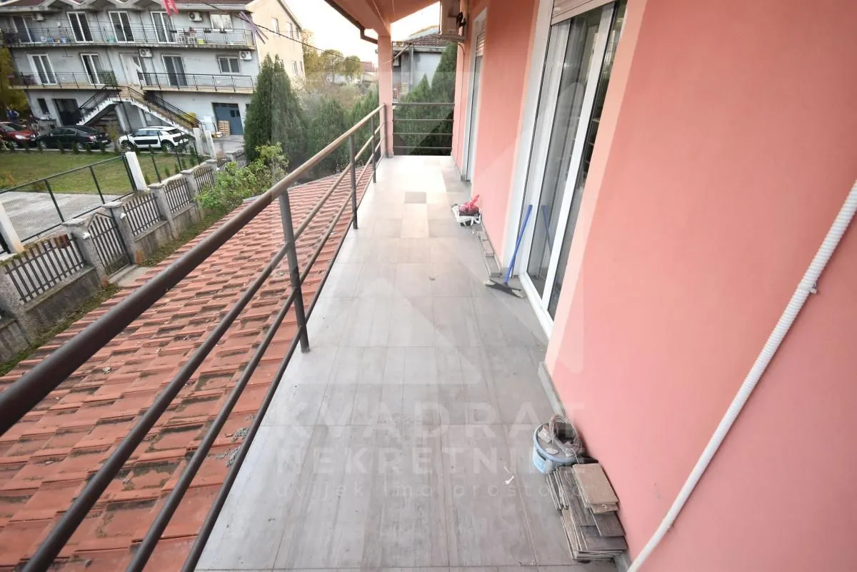 Prodaja, kuća, 182m², Donja Gorica, Podgorica