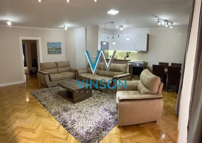 Izdavanje, trosoban stan, 130m², Grbavica, Novi Sad Sve Podlokacije