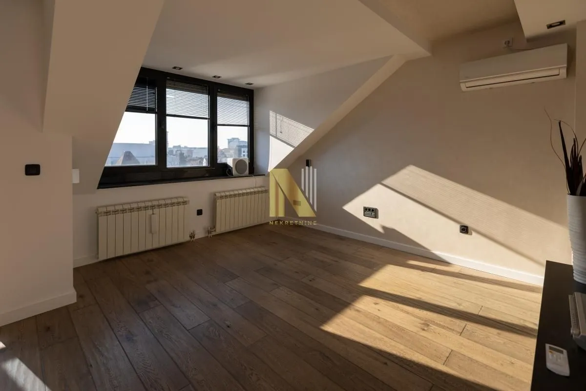 Sale, three bedroom apartment, 127m², Centar, Novi Sad