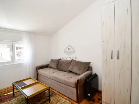 Sale, house, 180m², Blok 9, Podgorica - image 31