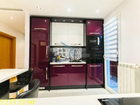 Prodaja, trosoban stan, 92m², Vidikovački venac, Rakovica - image 7