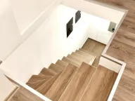 Izdavanje, dvosoban stan, 85m², Zemun Sve Podlokacije, Beograd - image 8