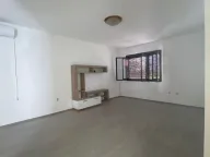 Rent, two bedroom apartment, 71m², Stari Aerodrom, Podgorica - image 1