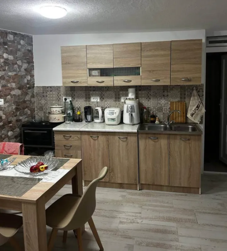 Prodaja, kuća, 200m², Dobra Voda, Budva