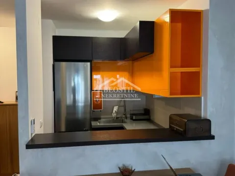 Izdavanje, trosoban stan, 64m², Zemun Sve Podlokacije, Beograd - image 5