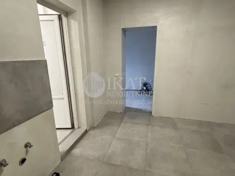 Rent, office space, 970m², Pančevo, Srbija - image 4