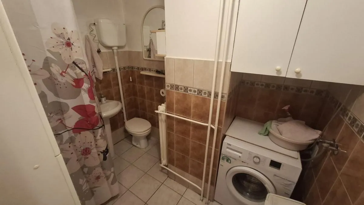 Prodaja, trosoban stan, 83m², Novo naselje, Novi Sad