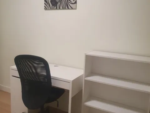 Izdavanje, trosoban stan, 72m², Savski Venac, Beograd - image 10