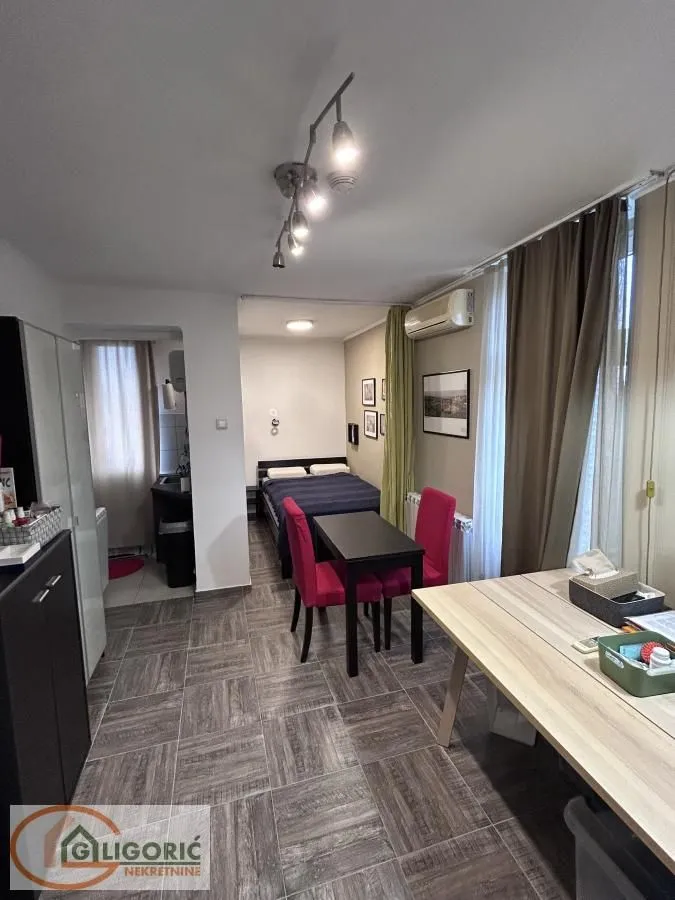 Sale, one bedroom apartment, 24m², Stari Grad, Beograd