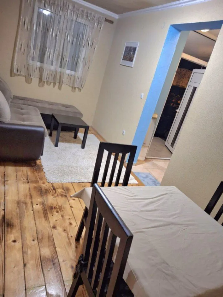 Izdavanje, garsonjera, 31m², Šušanj, Bar