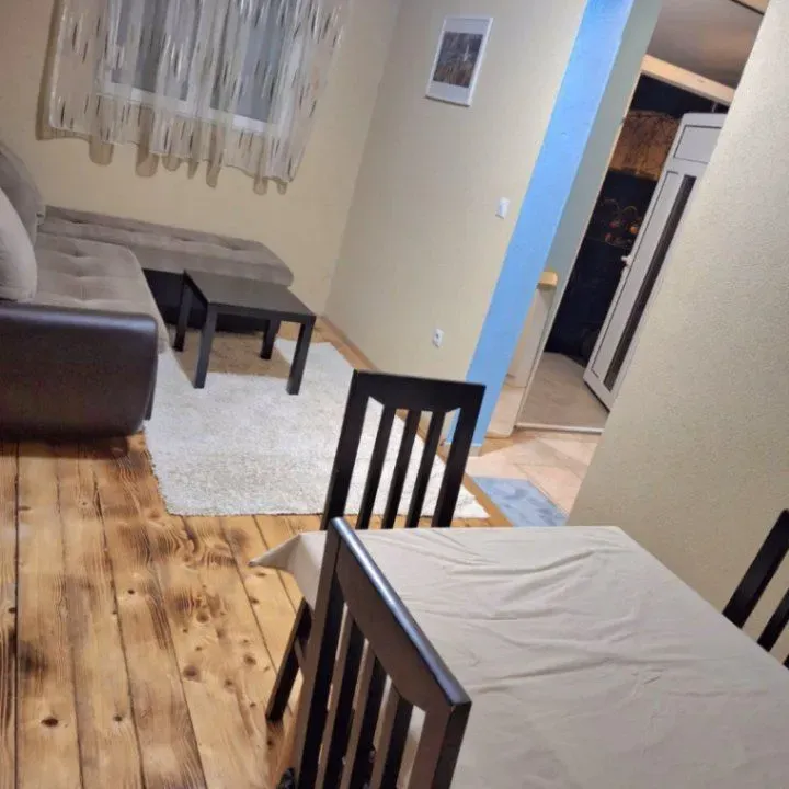 Izdavanje, garsonjera, 31m², Šušanj, Bar