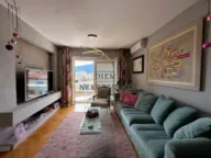 Izdavanje, trosoban stan, 104m², Adok, Budva - image 1