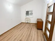 Izdavanje, dvosoban stan, 70m², Konik, Podgorica - image 1