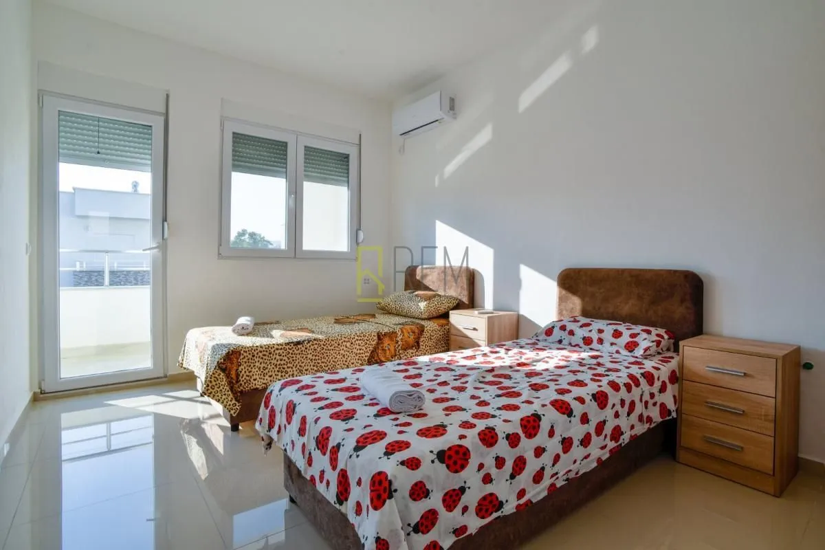 Sale, house, 200m², Donji Štoj, Ulcinj
