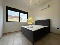 Izdavanje, kuća, 150m², Donja Gorica, Podgorica - image 13