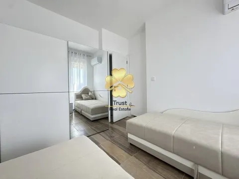Izdavanje, dvosoban stan, 75m², Podgorica, Crna Gora - image 13