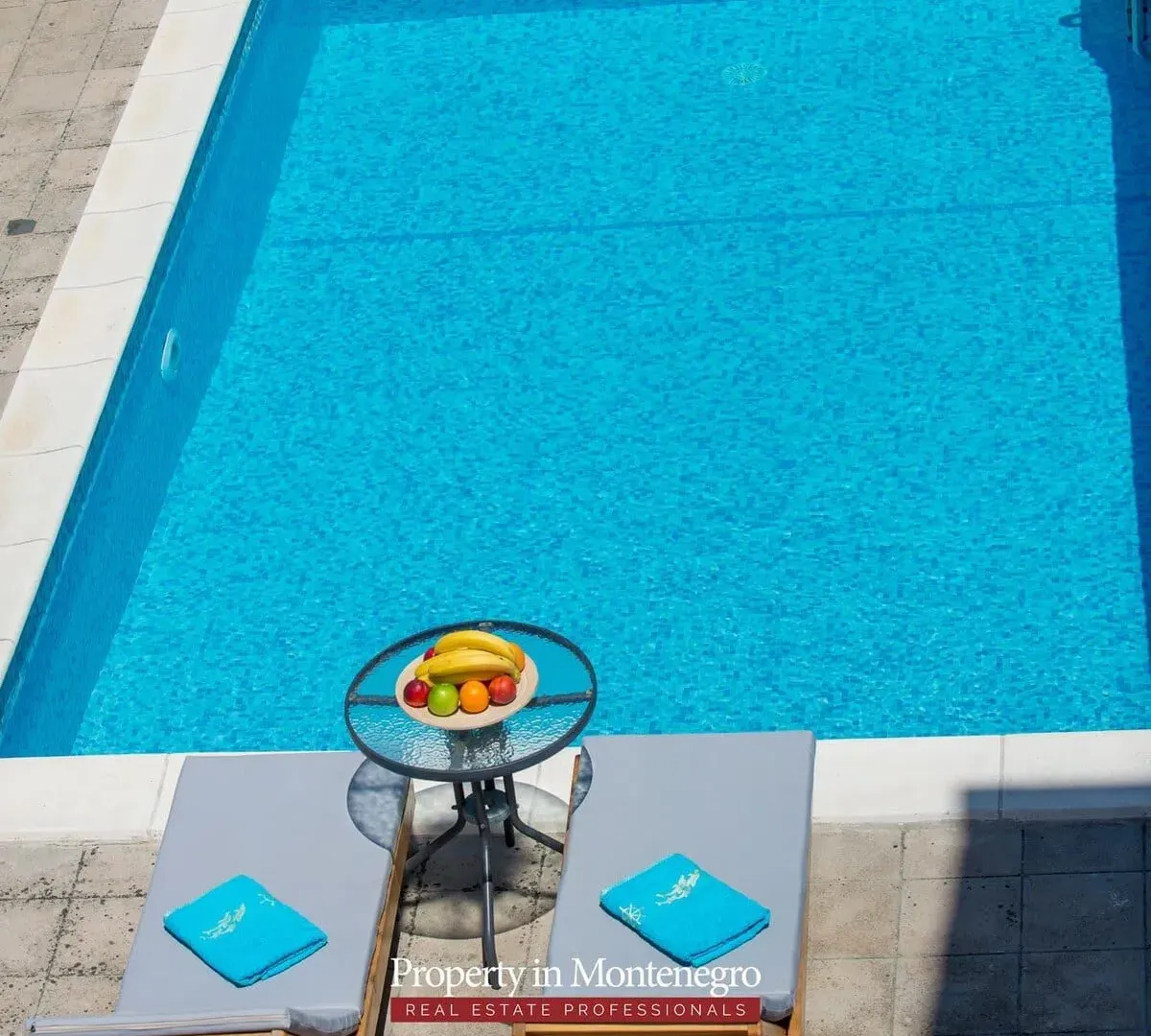Prodaja, kuća, 350m², Stoliv, Kotor
