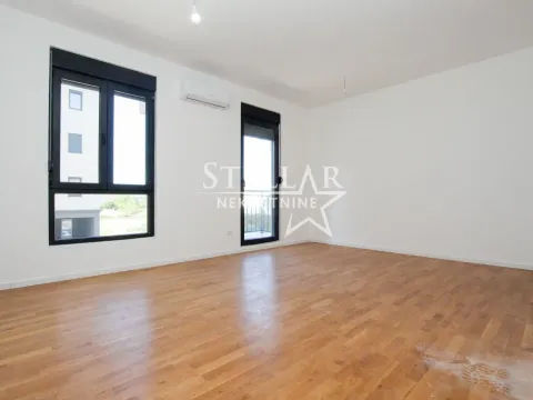 Rent, two bedroom apartment, 64m², Tološi, Podgorica - image 1