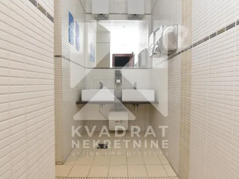 Rent, office space, 450m², Preko Morače, Podgorica - image 23