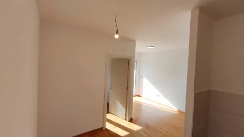 Rent, one bedroom apartment, 35m², City Kej, Podgorica - image 3