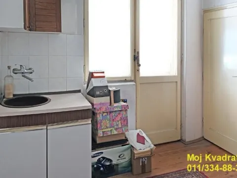 Prodaja, četvorosoban stan, 100m², Savski Venac, Beograd - image 9