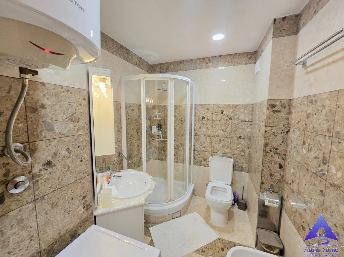 Prodaja, jednosoban stan, 45m², Pržno, Budva