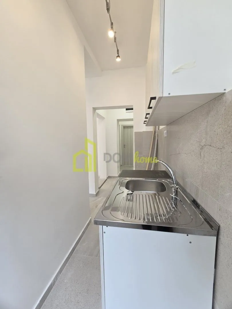 Rent, office space, 61m², Centar, Podgorica