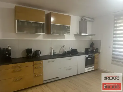 Izdavanje, četvorosoban stan, 83m², Adice, Novi Sad Sve Podlokacije - image 17