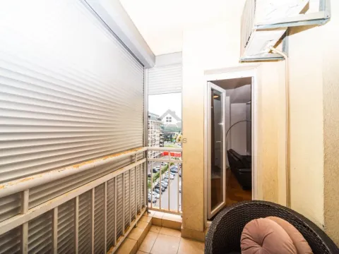 Izdavanje, jednosoban stan, 53m², City Kvart, Podgorica - image 11