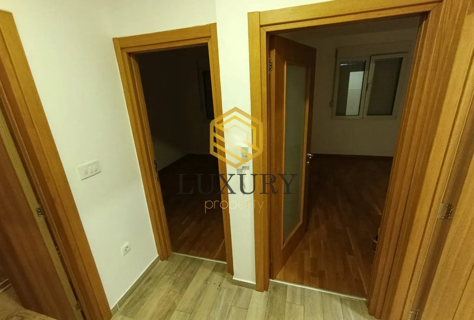 Prodaja, jednosoban stan, 43m², Blok 9, Podgorica