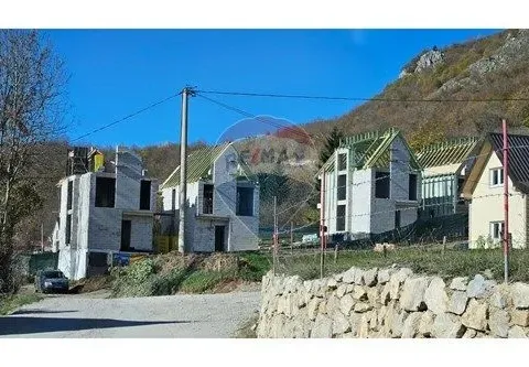 Prodaja, kuća, 243m², Kolašin, Crna Gora - image 2