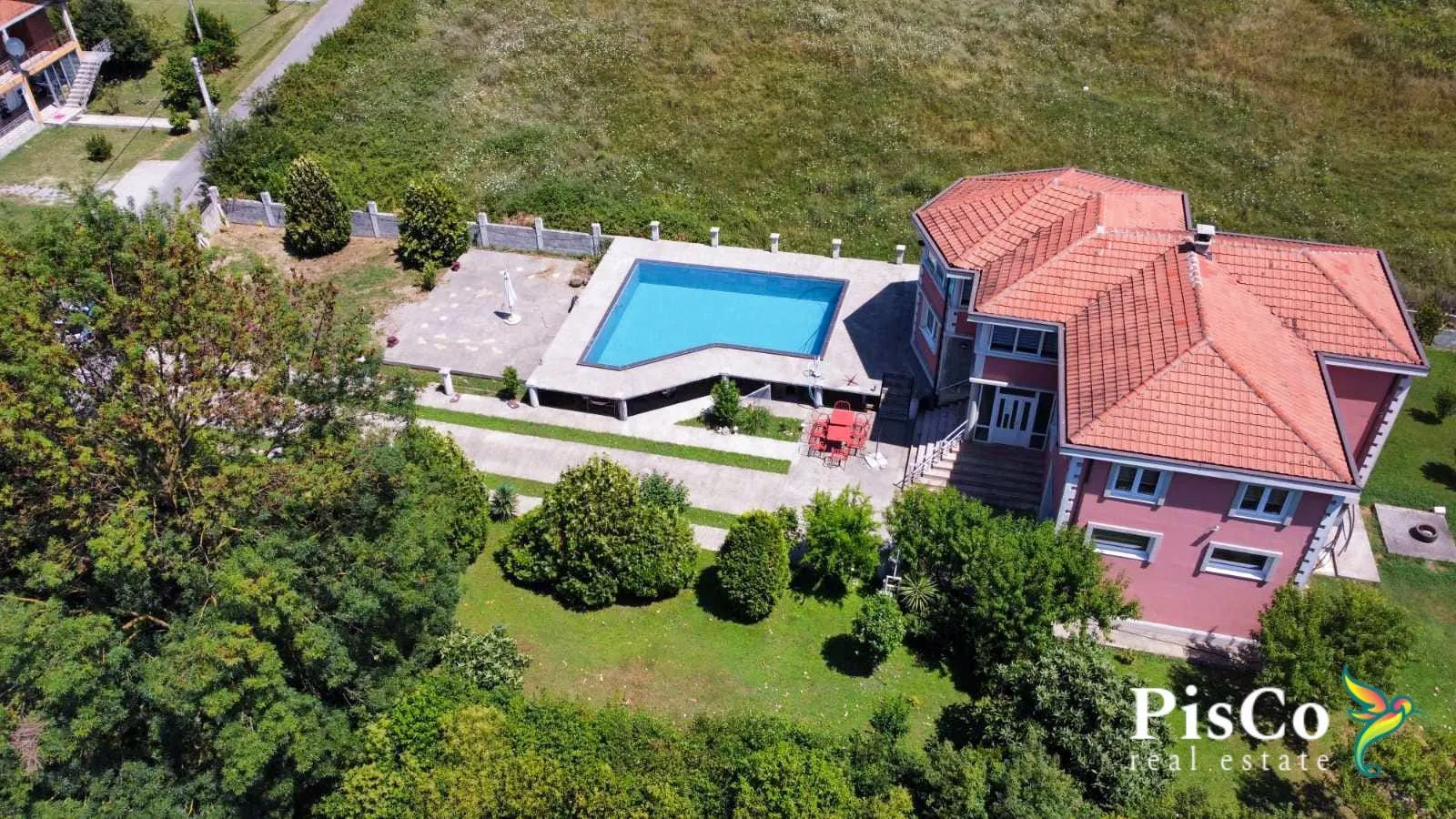 Prodaja, kuća, 340m², Danilovgrad, Crna Gora