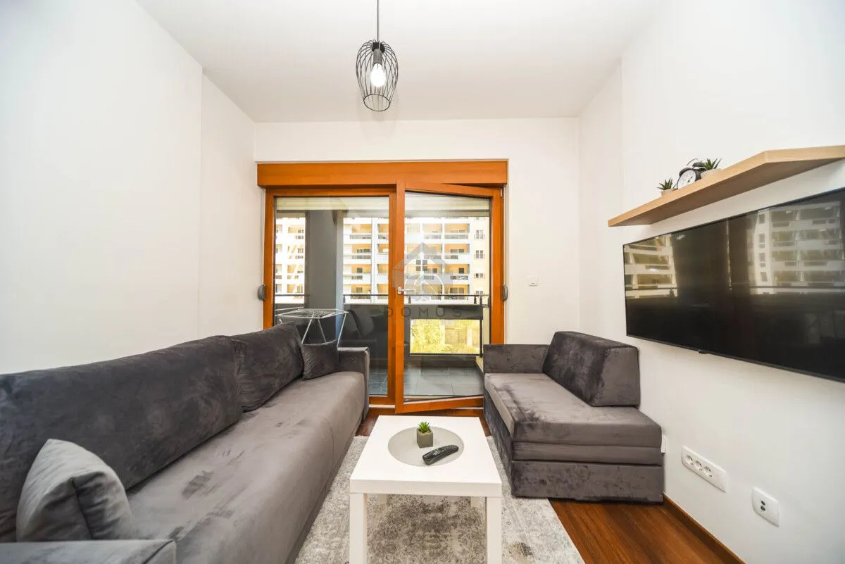 Izdavanje, jednosoban stan, 25m², Master Kvart, Podgorica