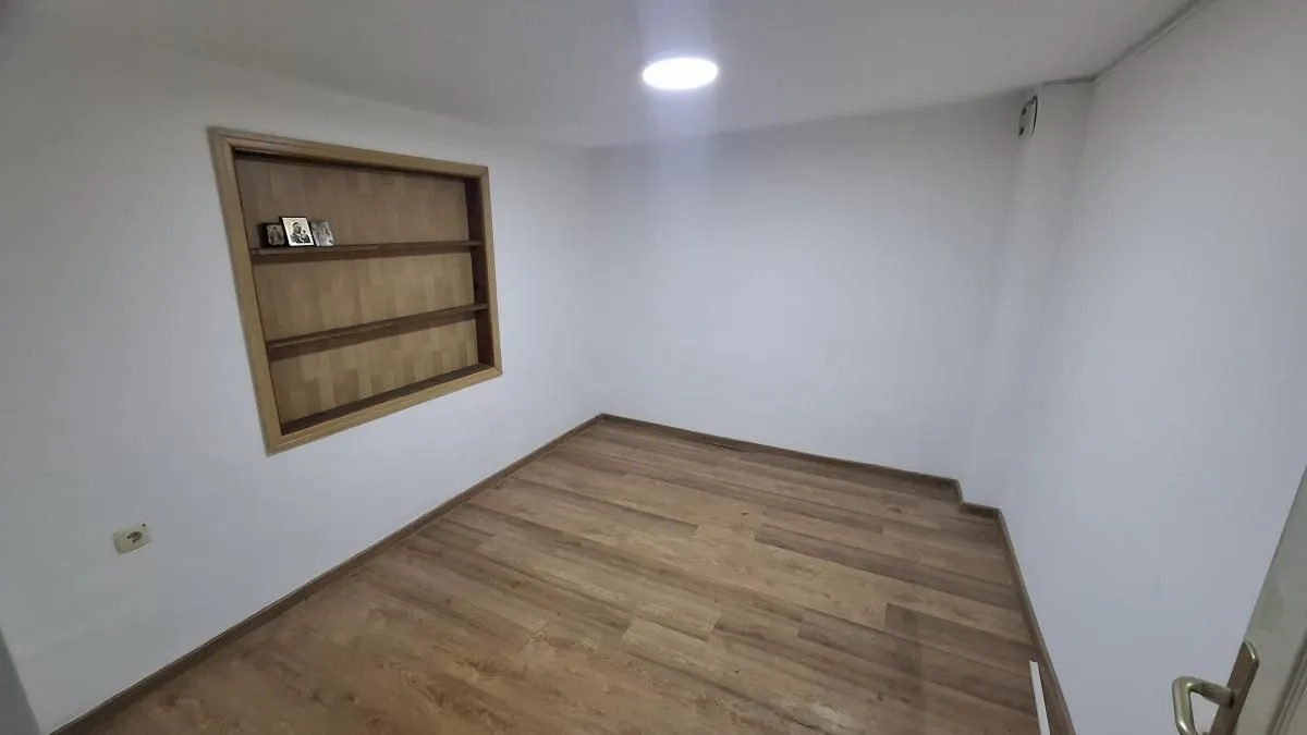 Rent, office space, 50m², Podbara, Novi Sad Sve Podlokacije