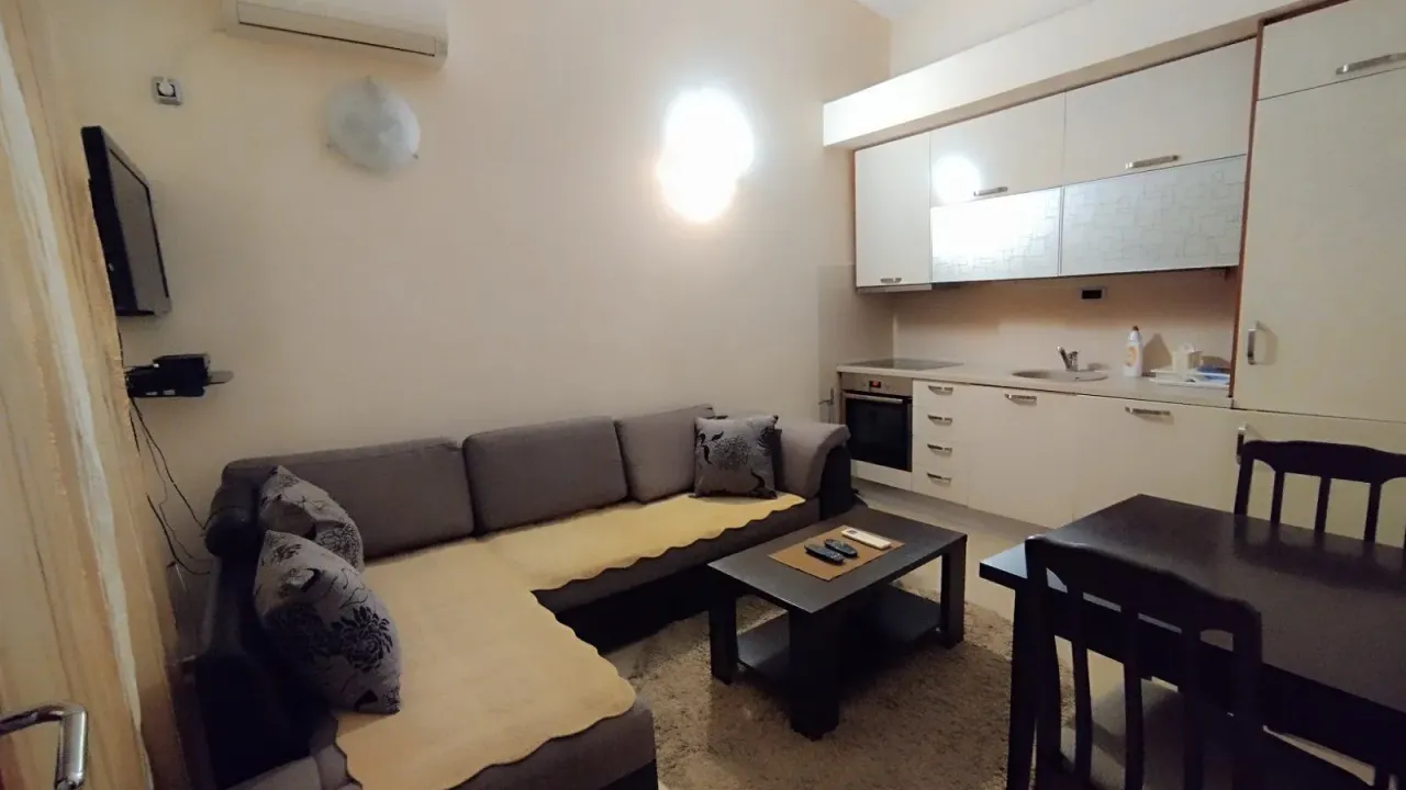 Izdavanje, stan, 61m², Momišići, Podgorica