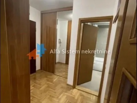 Rent, apartment, 36m², Kalenić Pijaca, Vračar Sve Podlokacije - image 9