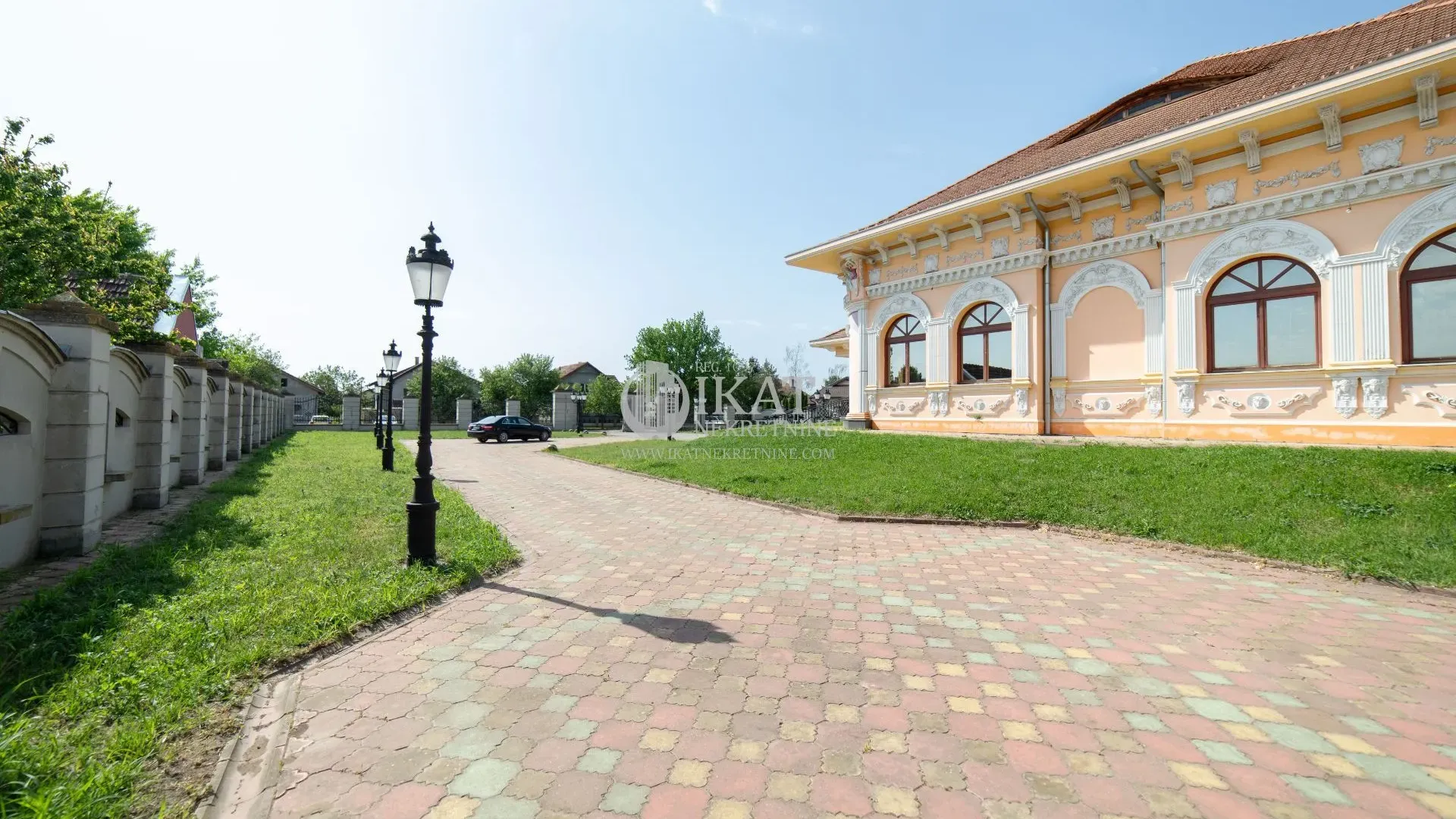 Sale, office space, 1200m², Palić, Subotica