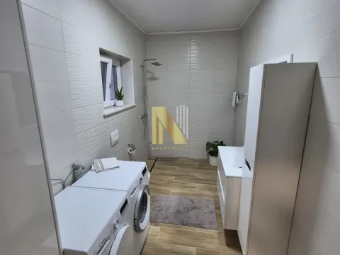 Prodaja, kuća, 550m², Sremska Kamenica, Petrovaradin - image 10