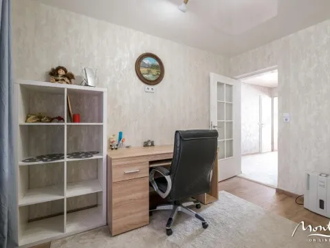 Prodaja, dvosoban stan, 110m², Centar, Tivat - image 19