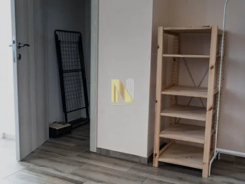 Izdavanje, poslovni prostor, 56m², Centar, Novi Sad - image 14