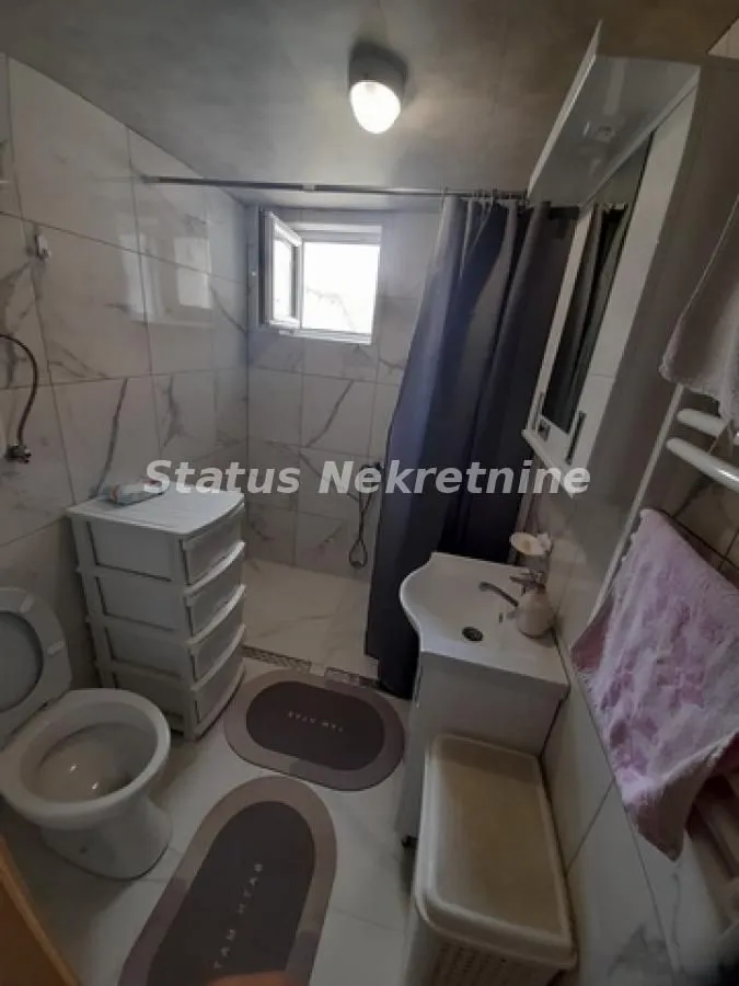 Prodaja, kuća, 151m², Futog, Novi Sad Sve Podlokacije